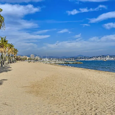 L'open-18 By Interhome Apartment Fréjus