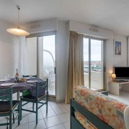 L'open-18 By Interhome * Fréjus