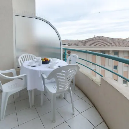 L'open-18 By Interhome