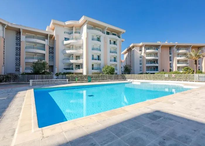 L'open-18 By Interhome شقة *